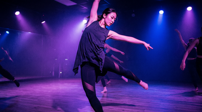 17c一起草舞蹈视频